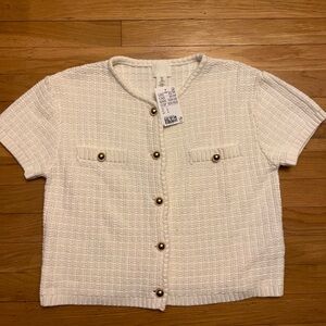 H&M Textured Top with Gold Buttons - Size Large. NWT.